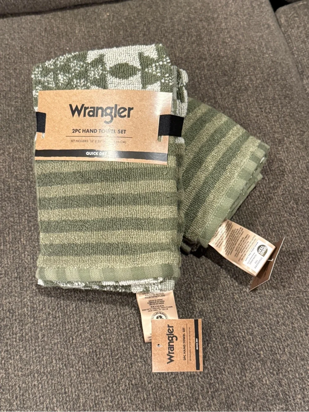 Wrangler 2 piece Hand Towel Set Green NWT